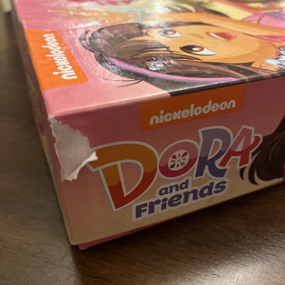 Dora and Friends Magical Charm Bracelet Game Nickelodeon Age 4+, 2-4 Players - Picture 11 of 11